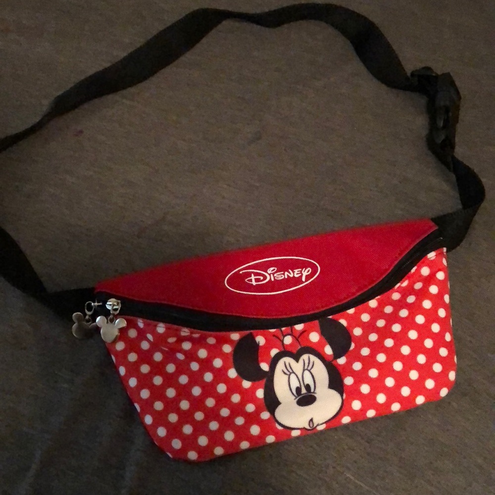 minnie mouse fanny pack